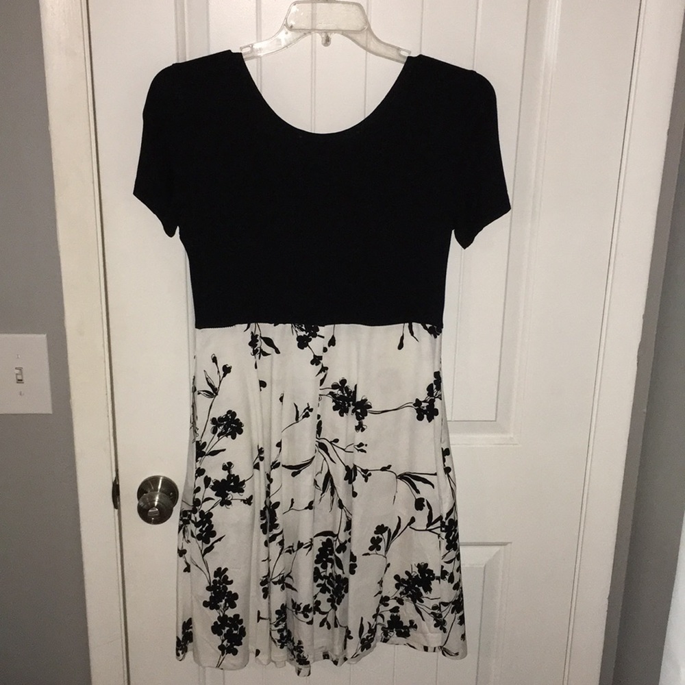 Short Sleeve imperial Waist Dress